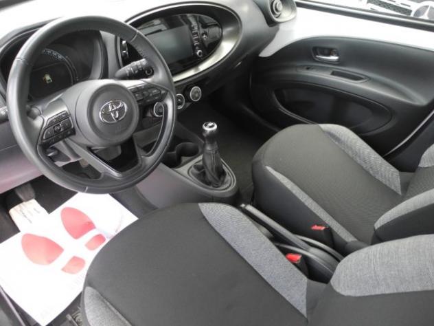TOYOTA Aygo X 1.0 VVT-i 72cv 5p. - Ok NEOPATENTATI - "46000 Km" rif. 24134116 - Foto 10