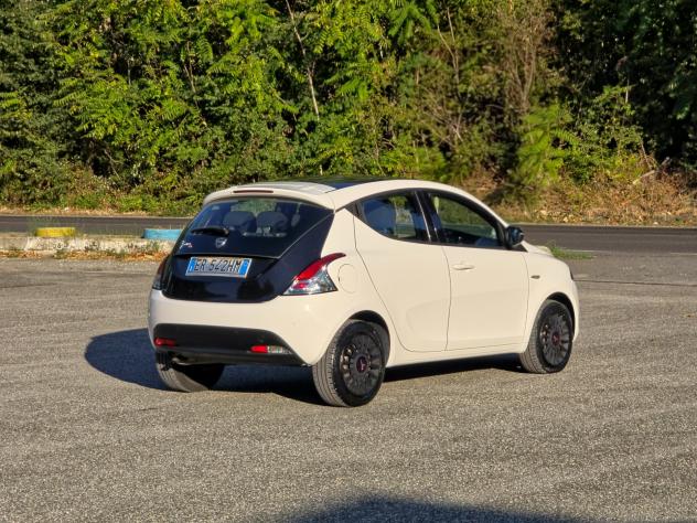 Lancia Ypsilon 1.2 69 CV 5 porte S&S Silver E5B Manuale NEO 2013 - Foto 6