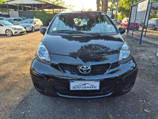 Toyota Aygo 1.0 12V VVT-i 5 porte Now - Foto 2