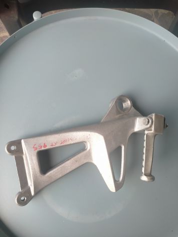 Pedaline passeggero Triumph RS/ST 955 DAL 2000 AL 2004