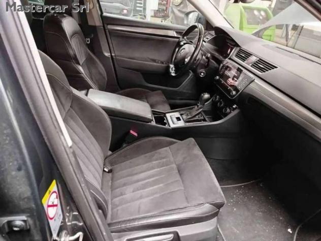 SKODA Superb Superb Wagon 2.0 tdi evo Style 122cv dsg - GD984BD rif. 24083530 - Foto 4