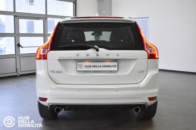 VOLVO XC60 D3 R-design Momentum rif. 23999566 - Foto 5