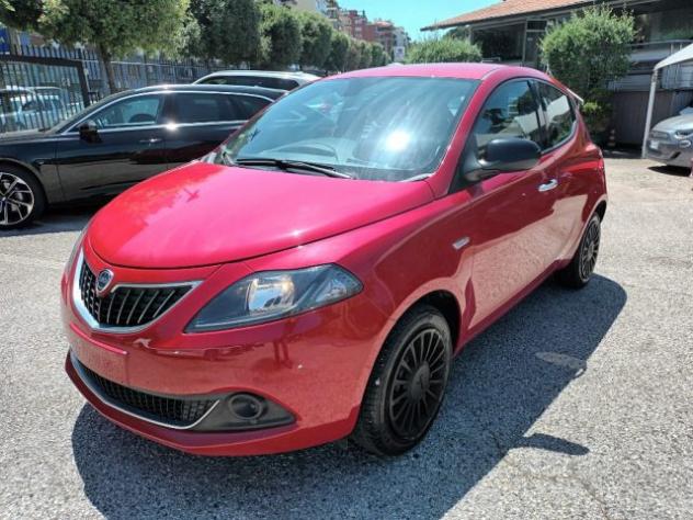 LANCIA Ypsilon 1000 HYBRID SILVER 70CV STEREO USB ITALIA rif. 23775577 - Foto 2