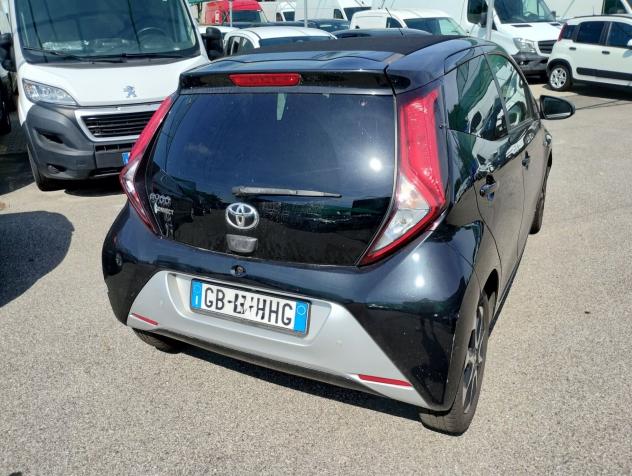 Toyota Aygo Connect 1.0 VVT-i 72 CV 5 porte x-wave MMT/ NEOPATENTATI - Foto 4