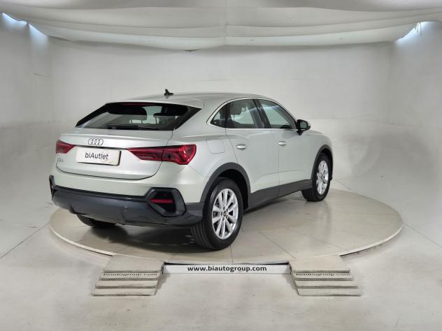 Audi Q3 I 2019 Sportback Diesel Sportback 35 2.0 tdi Business Plus s-tronic - Foto 4