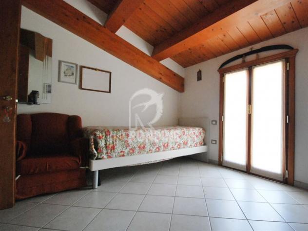 Splendida villa indipendente con giardino di 1.500 mq. - Foto 16