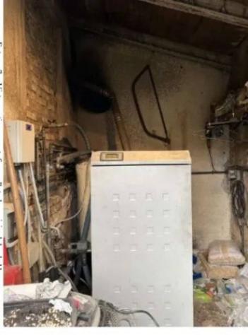 Immobile in asta di 246 m², box auto in vendita a Potenza Picena - Foto 12