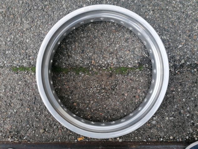 Cerchio anteriore alluminio BEHR 3.50 x 17" 32 fori LEGGERE BENE ANNUNCIO - Foto 2
