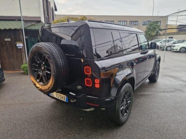 LAND ROVER Defender 110 3.0D I6 300 CV AWD X-Dynamic rif. 23982928 - Foto 5