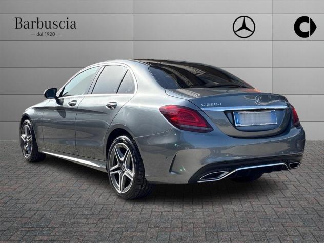 Mercedes-Benz Classe C Classe C-W205 2018 Berlina - C 220 d Premium 4matic auto - Foto 4