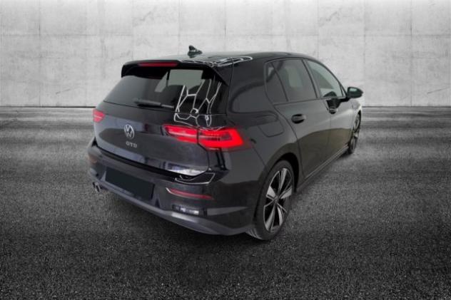 VOLKSWAGEN Golf 2.0 TDI DSG GTD rif. 23758237 - Foto 2