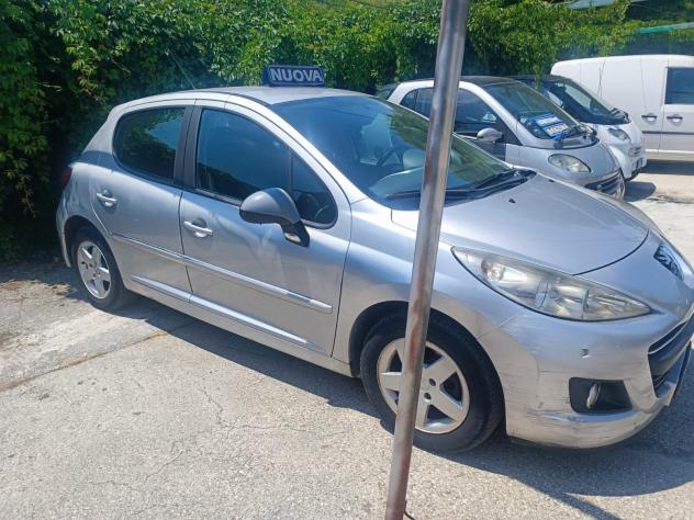 Peugeot 207 1.4 HDi 70CV 5p. Active - Foto 3