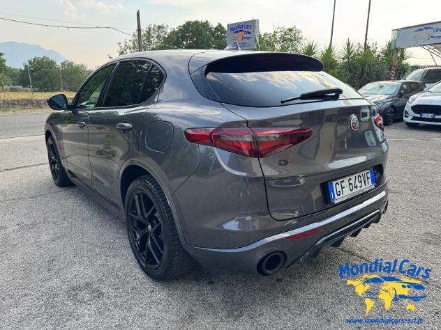 Alfa Romeo Stelvio 2.2 Turbodiesel 210 CV AT8 Q4 Veloce - Foto 7