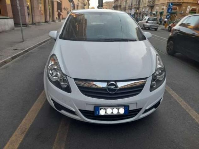 Opel Corsa 1.2 80CV 5 porte GPL - Foto 8