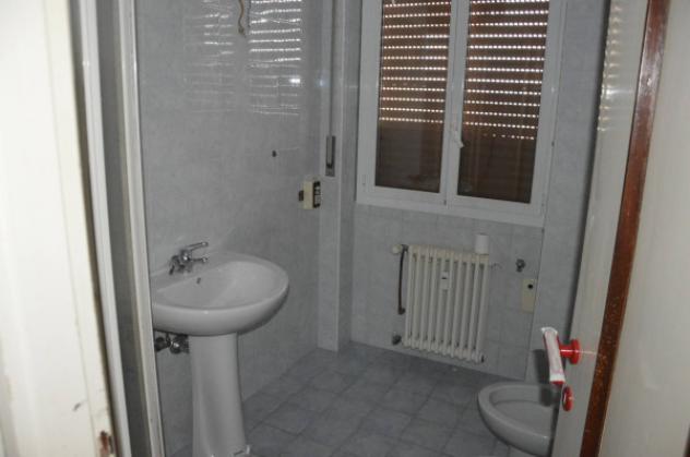 Appartamento di 120 m² con 3 locali e box auto in vendita a Gallarate - Foto 9