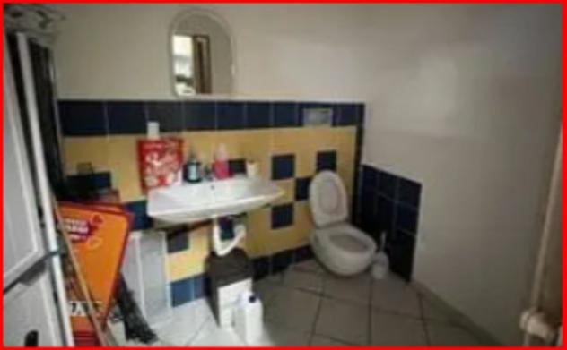 Immobile in asta di 186 m² con più di 5 locali in vendita a Bari - Foto 9