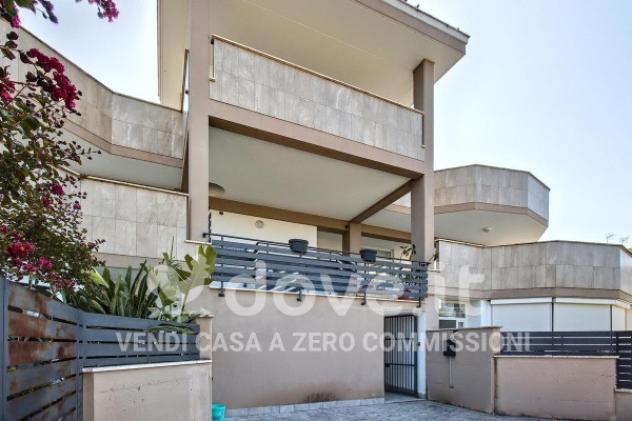 Casa indipendente di 130 m² con 4 locali in vendita a Latina - Foto 4