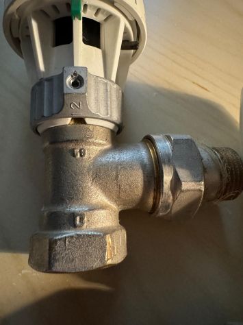 Valvole DANFOSS per termosifoni - Foto 2