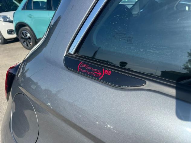 FIAT 500 500e 23,65 kWh (Red) - Foto 8