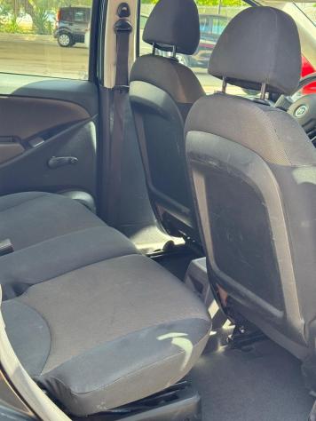 Fiat Idea 1.3 Multijet 16V 90 CV BlackLabel - Foto 5