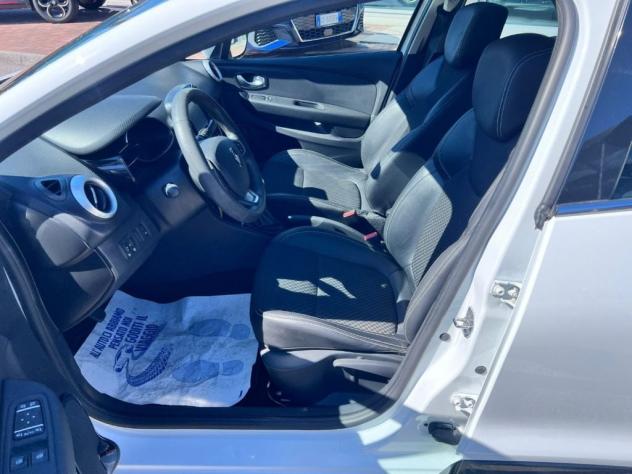 Renault Clio dCi 8V 75 CV 5 porte Duel / Autocarro N1 5 Posti - Foto 4