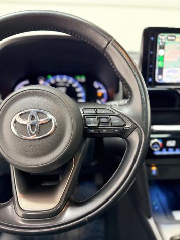 Toyota Yaris Cross 1.5 Hybrid 5p. E-CVT AWD-i Lounge Neopatentati 05/2022 Euro 6D Temp - Foto 10