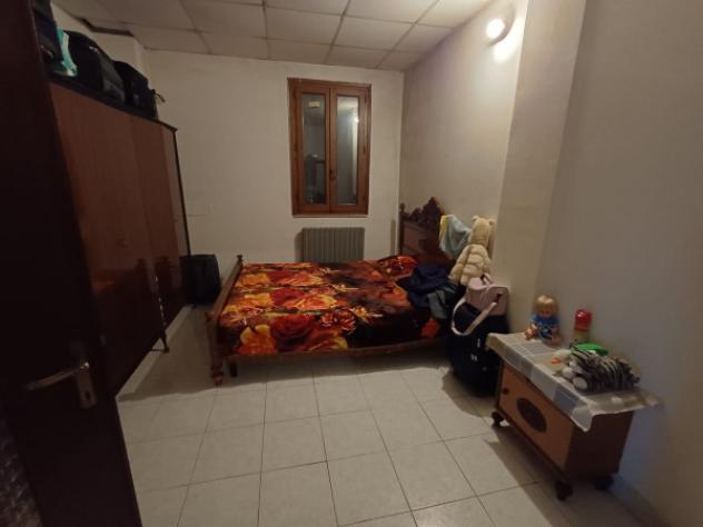 Casa indipendente di 100 m² con 5 locali e box auto in vendita a Novi di Modena - Foto 5