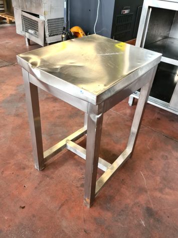 sgabello in acciaio inox usato