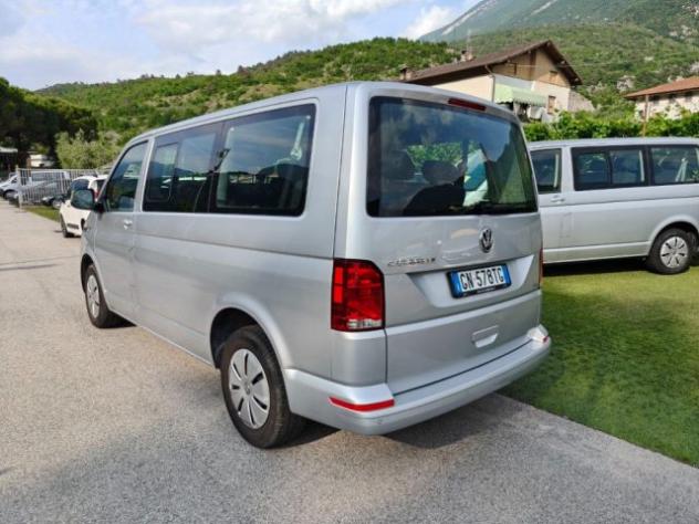 VOLKSWAGEN Caravelle 2.0 TDI 150CV DSG PC Comfortline rif. 22428002 - Foto 3