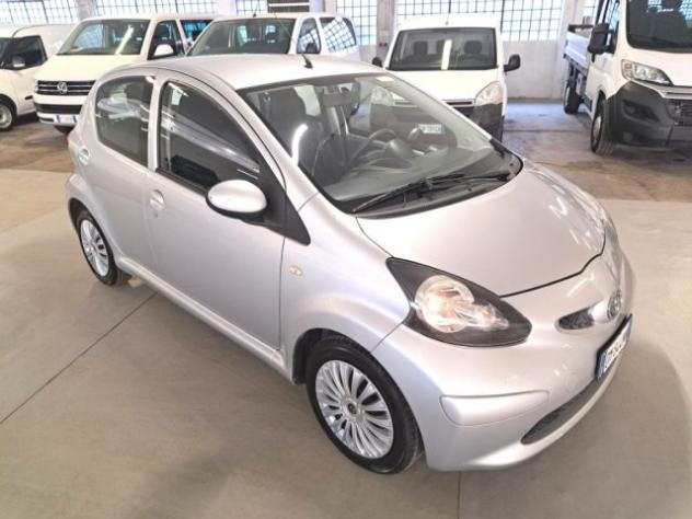 TOYOTA Aygo 1.0 12V VVT-i 5 porte Sol rif. 24186280 - Foto 4