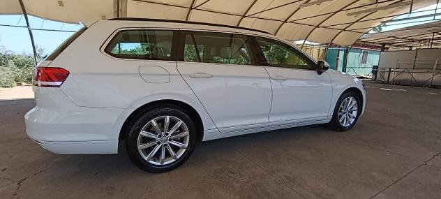Volkswagen Passat Variant 1.6 TDI Trendline Motion CAMBIO MANUALE - Foto 8