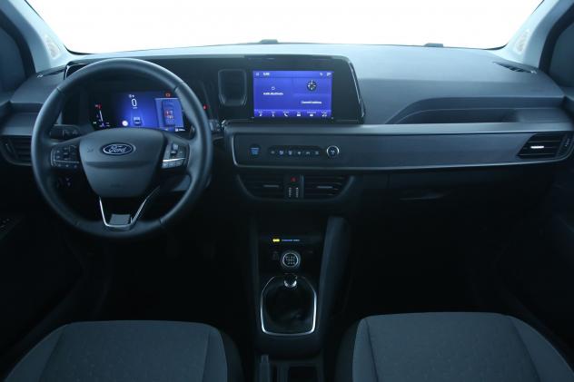Ford Tourneo Courier 1.0 EcoBoost 125CV Titanium / Luci diurne LED - Foto 9