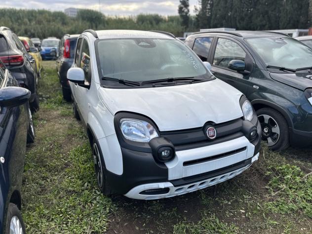 FIAT Pandina 1.0 FireFly 65 CV Hybrid Cross - Foto 3