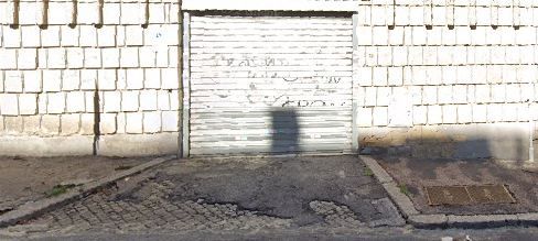 Comodo box auto 16 mq - Via San Tommaso d'Aquino - Prati