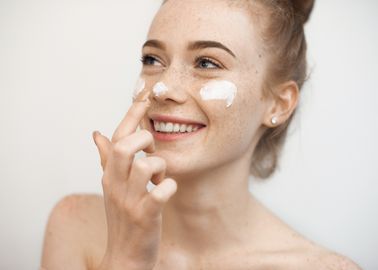 Trattamento Viso + Scan Facciale GRATUITO - Beauty Skin Care Gratis - Pavia