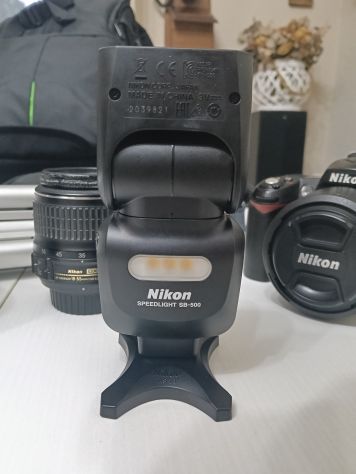 Nikon D90 con 4 obiettivi e accessori vari - Foto 6