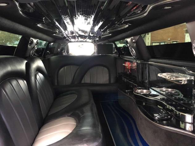Chrysler 300C C300 LIMOUSINE - Foto 8