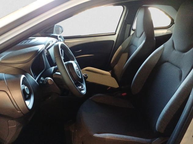 Toyota Aygo X 1.0 VVT-i 72 CV 5 porte Active - Foto 10