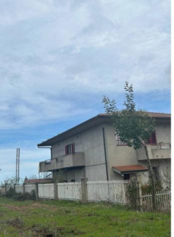 Immobile in asta di 145 m² con più di 5 locali in vendita a Centrache - Foto 4