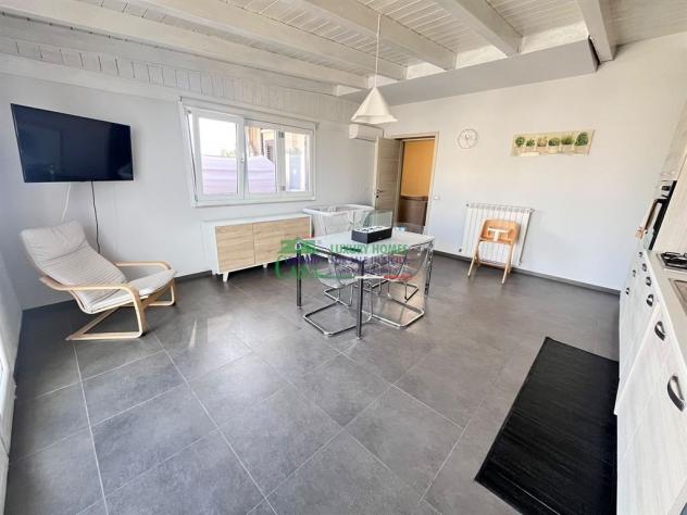 Rif: 2762 - COMISO – Appartamento rifinito su due livelli con ampia veranda e garage, zona Carabinieri - Foto 10