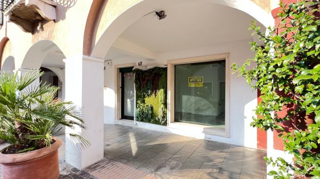 Centralissimo negozio o ufficio
