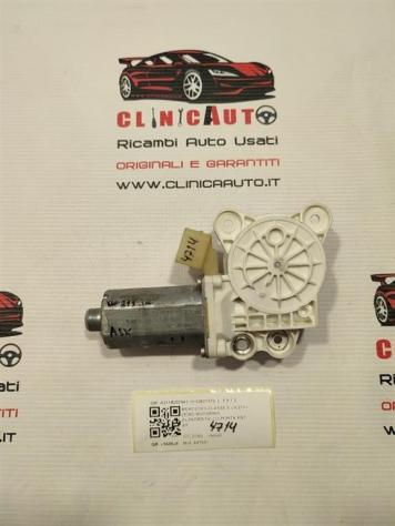 MOTORINO ALZAVETRO ANTERIORE SINISTRO MERCEDES Classe E Berlina W211 A2118202942 0130821970 (0207)