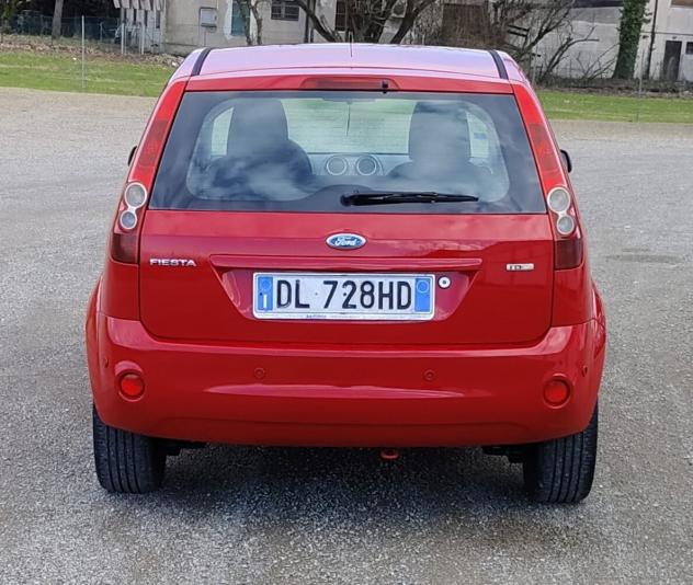 Ford Fiesta 1.4 TDCi 5p. Ghia - Foto 4