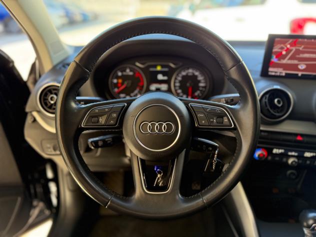 Audi Q2 30 TDI Admired - Foto 4