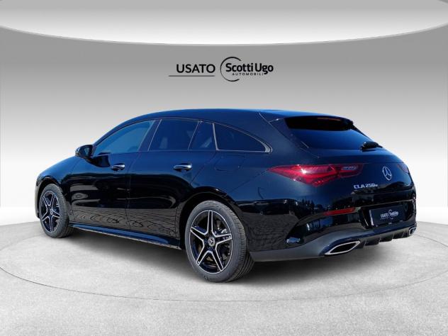 Mercedes-Benz CLA CLASSE SB (118) 250 e Plug-in hybrid Shooting Brake - Foto 4