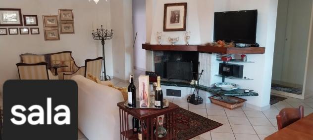 Porzione di casa in vendita a Carrara 136 mq Rif: 1323959