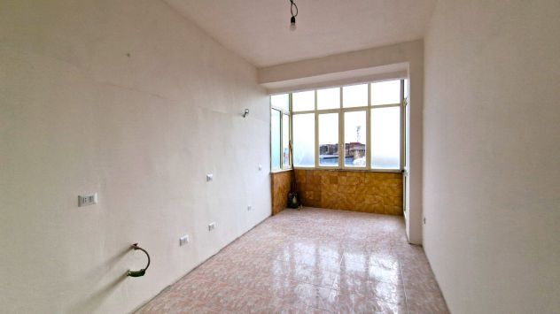 APPARTAMENTO IN PIENO CENTRO - VIA GIARDINI - MONDRAGONE - Rif. V2857 - Foto 5