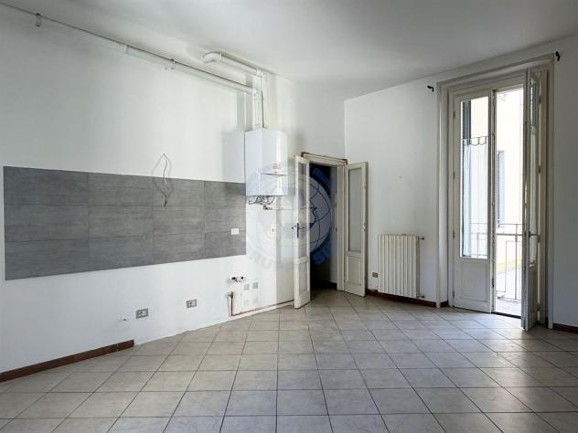Bilocale con cucina arredata a Monza Via Porta Lodi 5 - Foto 2