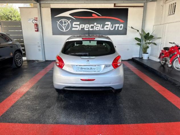 PEUGEOT 208 1.4 8V HDi 68CV 5p. Allure rif. 24146348 - Foto 6