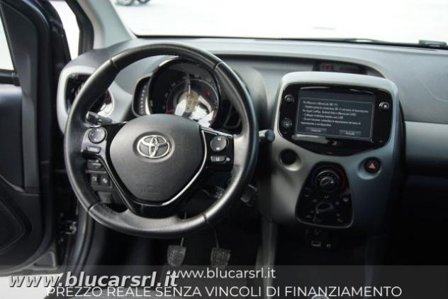 TOYOTA Aygo 1.0 VVT-i x-play rif. 23903361 - Foto 7